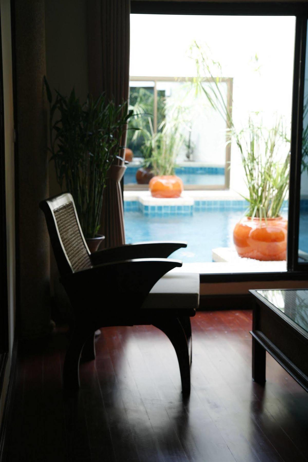 Reddoorz Plus Evergreen boutique HHQ Extérieur photo